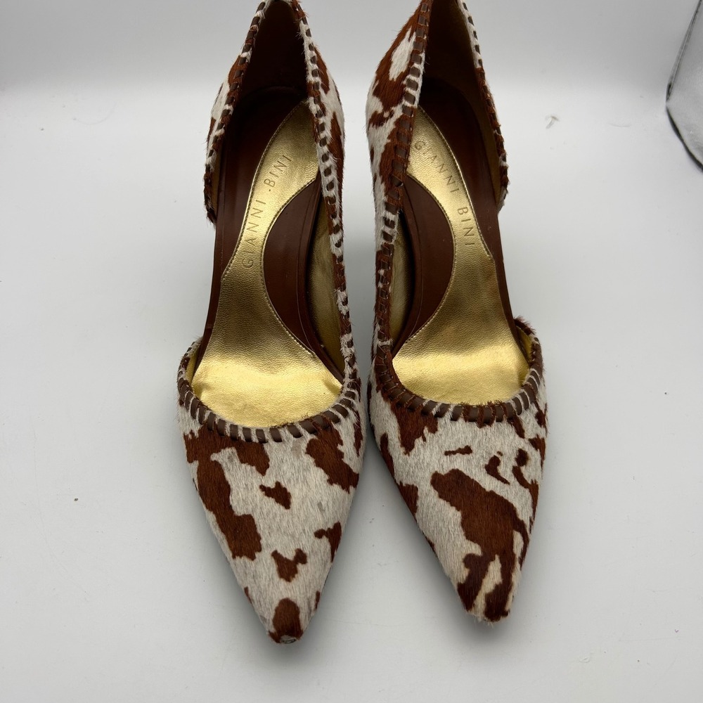 Gianni Bini Cow Print Calf Hair dOrsay Heels Brown White Whipstitch Pumps 6.5M